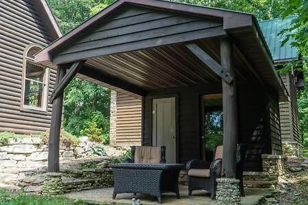 Cozy 2 Bedroom Cabin Nestled In Wooded Hideaway Monterey Εξωτερικό φωτογραφία