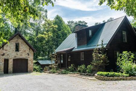 Cozy 2 Bedroom Cabin Nestled In Wooded Hideaway Monterey Εξωτερικό φωτογραφία